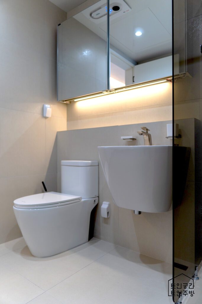 새솔동 주택 주방싱크대 및 화장실 교체시공