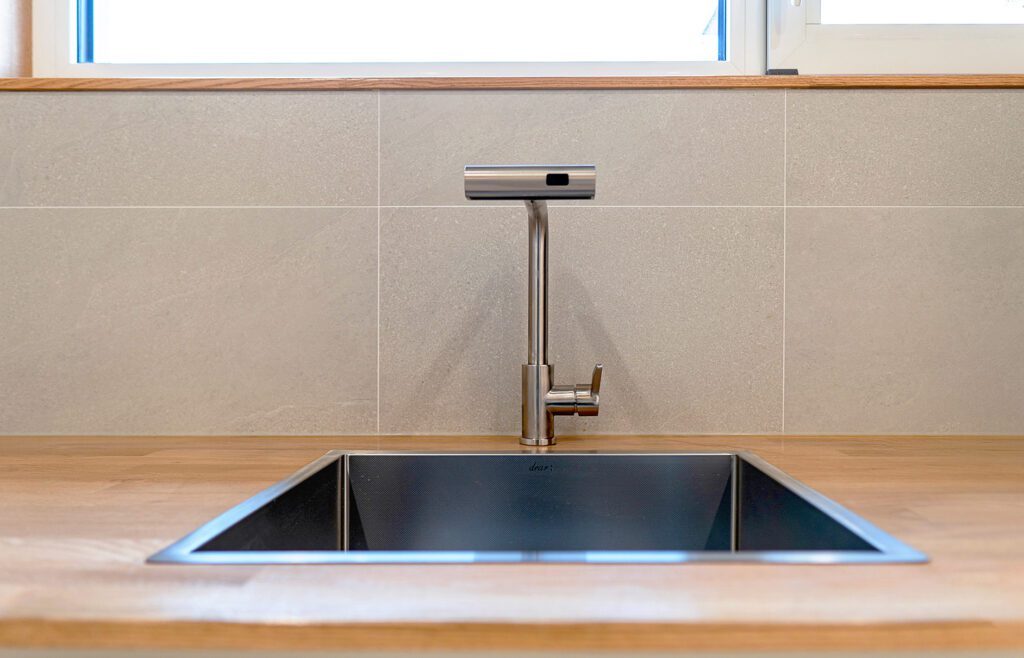 새솔동 주택 주방싱크대 및 화장실 교체시공