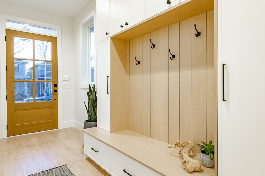 수납의 기술 현관 드레스룸 공간 활용