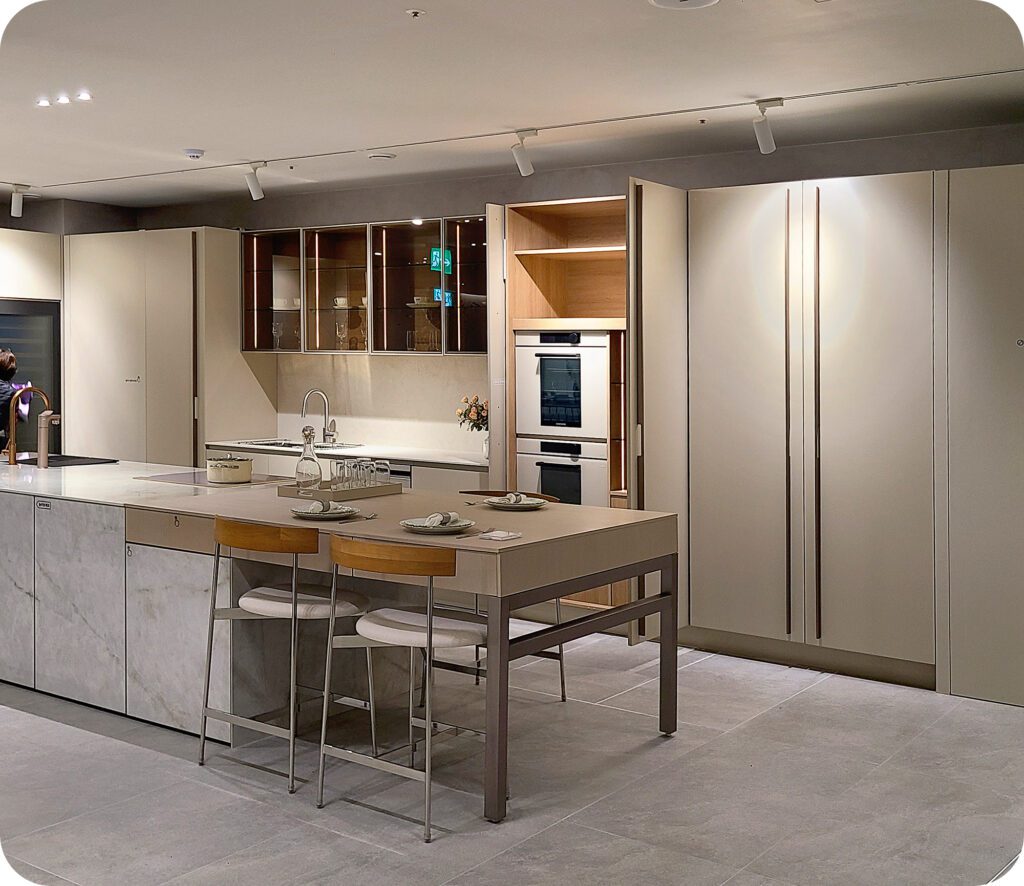 트인공간에 오신 것을 환영합니다.